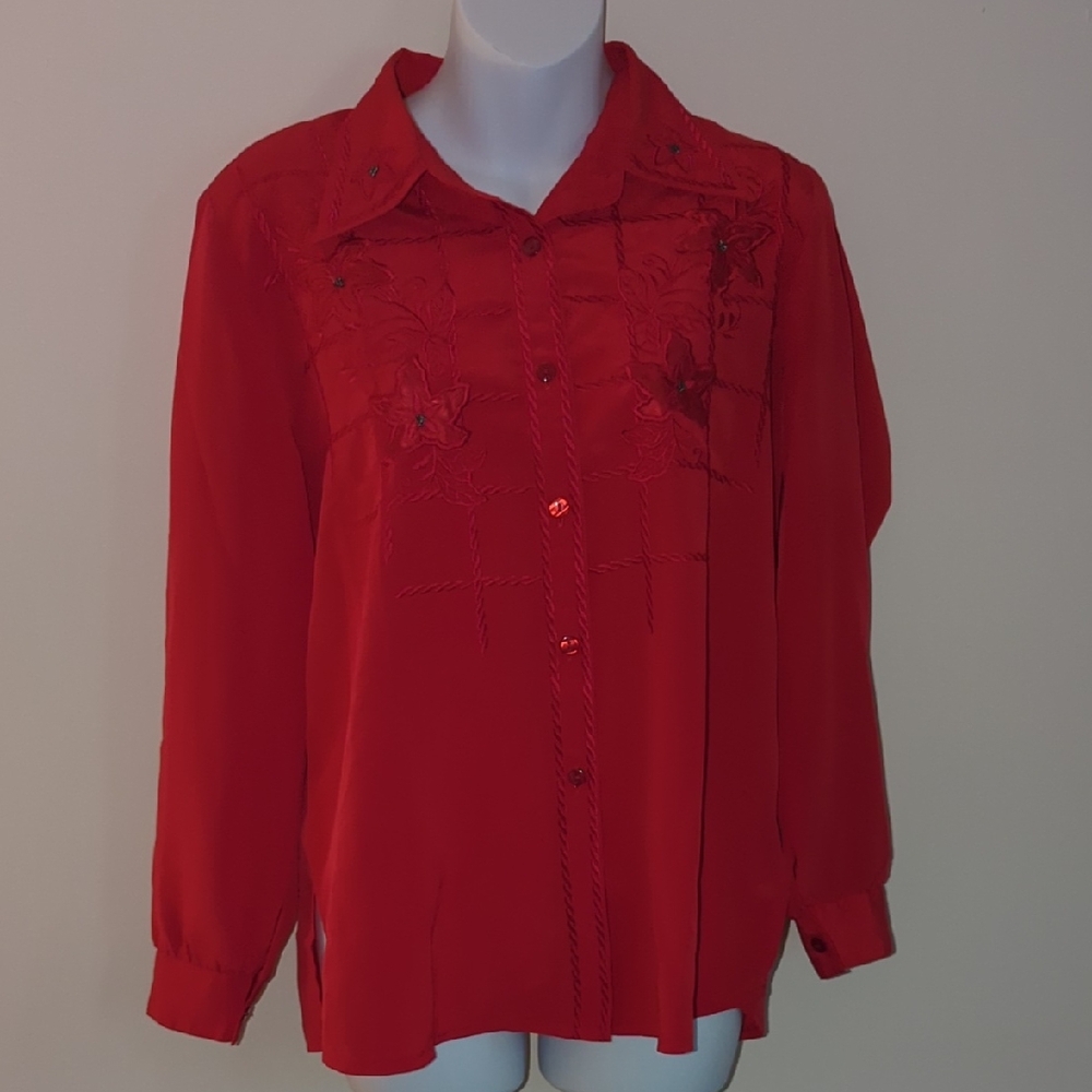 🏵️Vintage Red Southwestern Style Red Button Down Shirt